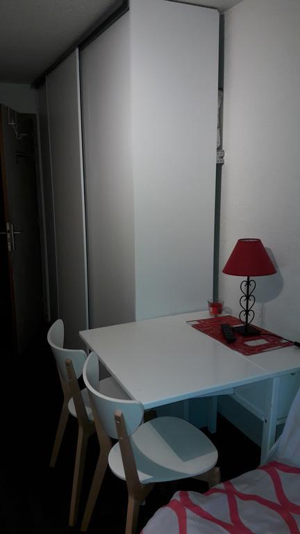 Studio Au Calme Apartment Deville-les-Rouen Exterior photo